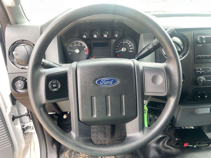 2015-ford-f350-image-12