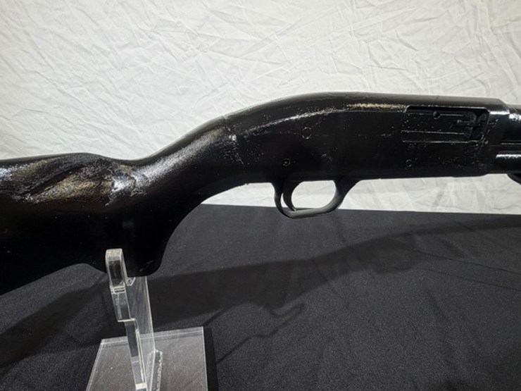 #36033-•-old-pump-shot-gun,-12-guage-|-for-parts/repairs-image-11