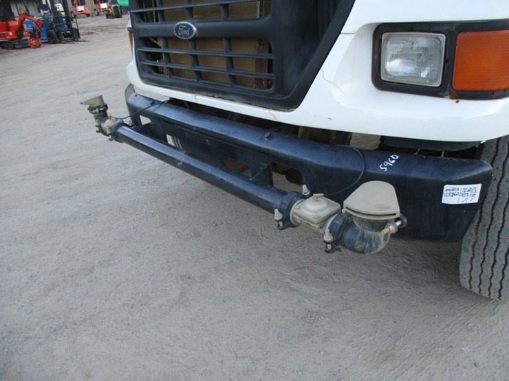 2001-ford-f750-xl-sd-image-15