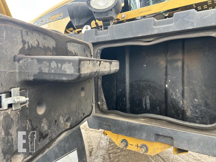 2009-ag-chem-rogator-ss1084-image-16