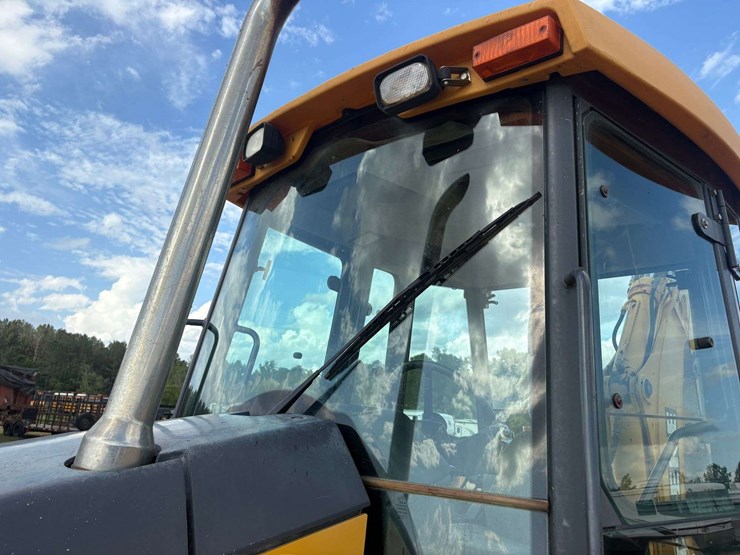 deere-310sg-image-42