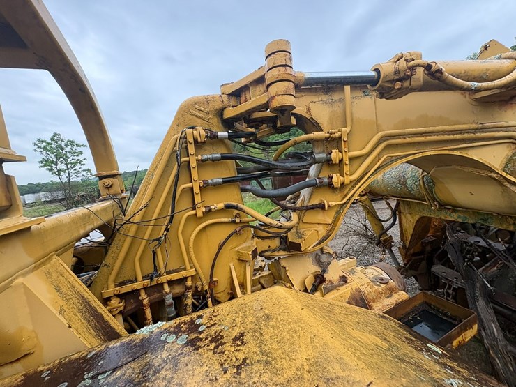 #23988-•-inop-caterpillar-c613-scraper-image-25