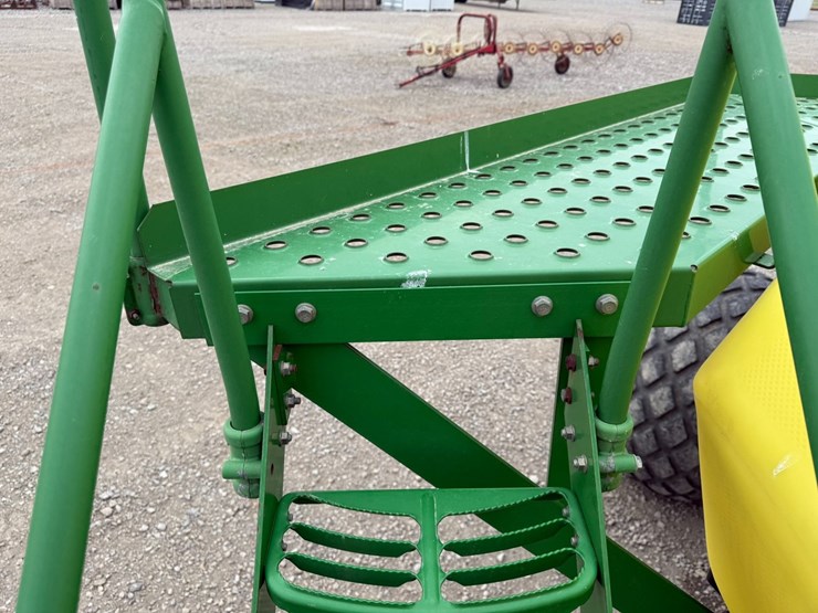 john-deere-1890-image-82