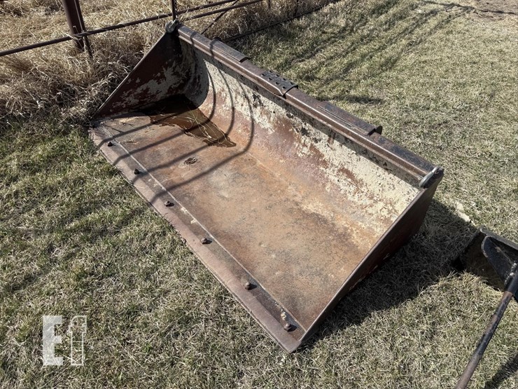 deere-250-image-34