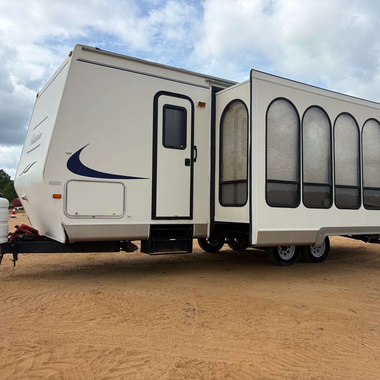 2004 Citation S27J Bumper Pull Travel Trailer