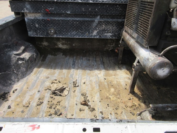 2012-ford-f350-image-17