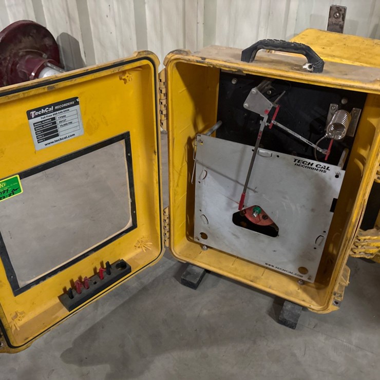 (2) tech cal chart recorders