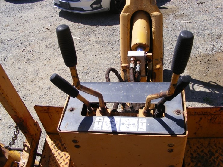 deere-310a-image-11