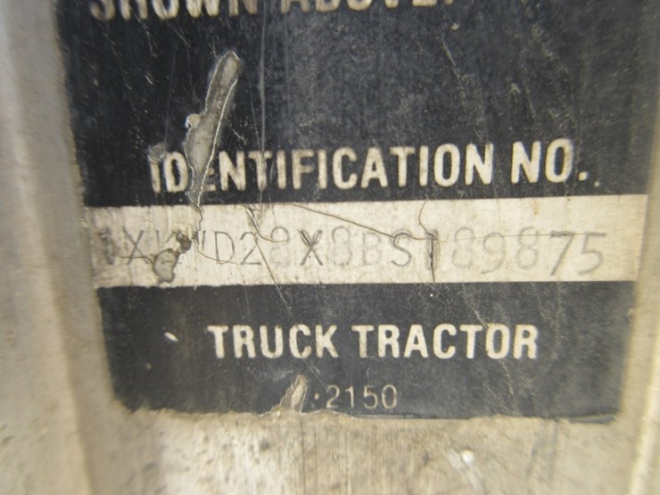 1981-kenworth-w900-image-25