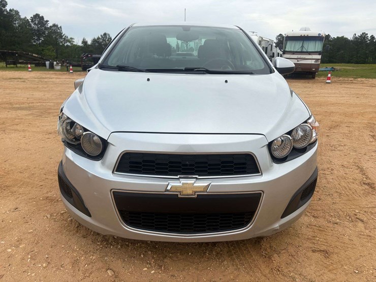 2015-chevrolet-sonic-lt-4-door-suv-(93,212-miles)-image-5