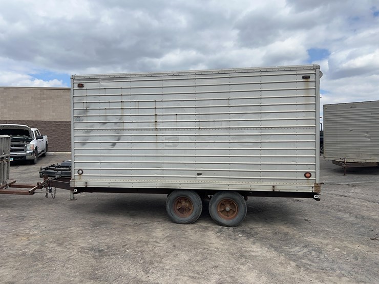 enclosed-aluminum-job-trailer-image-37