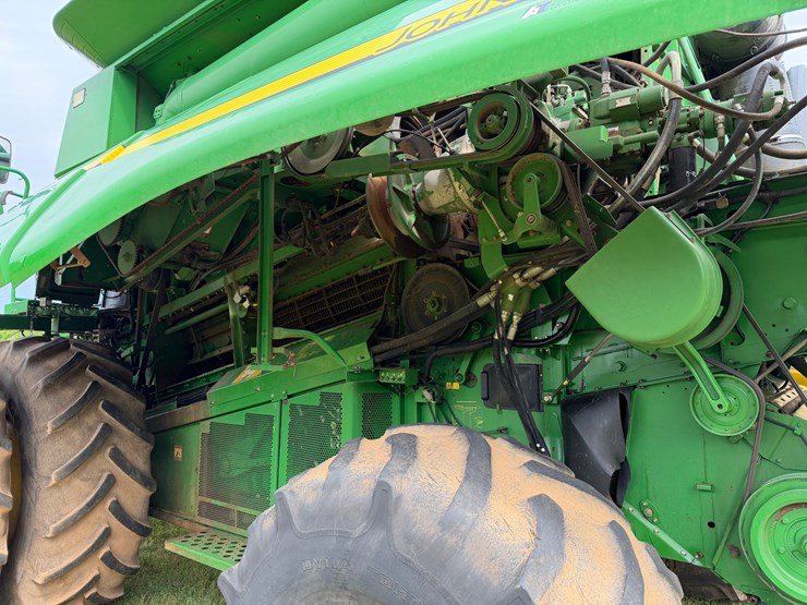 #524-•-2009-john-deere-9770s-combine-image-23
