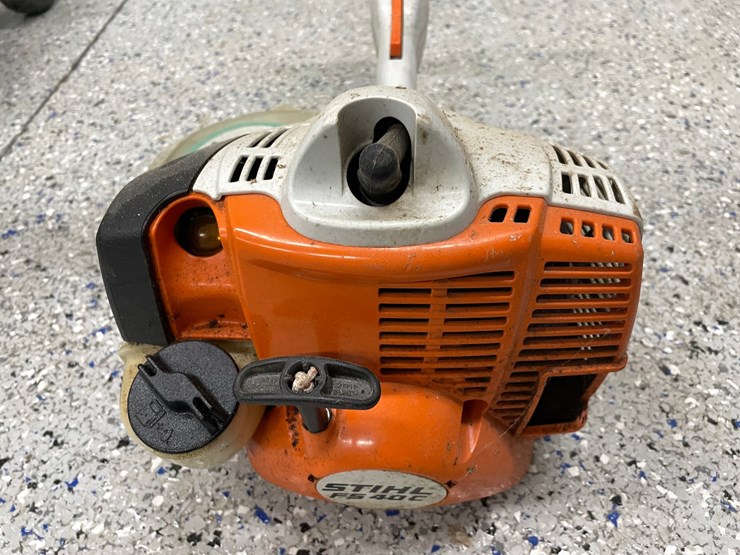 #8546-•-stihl-weed-whip-fs-40c-image-8