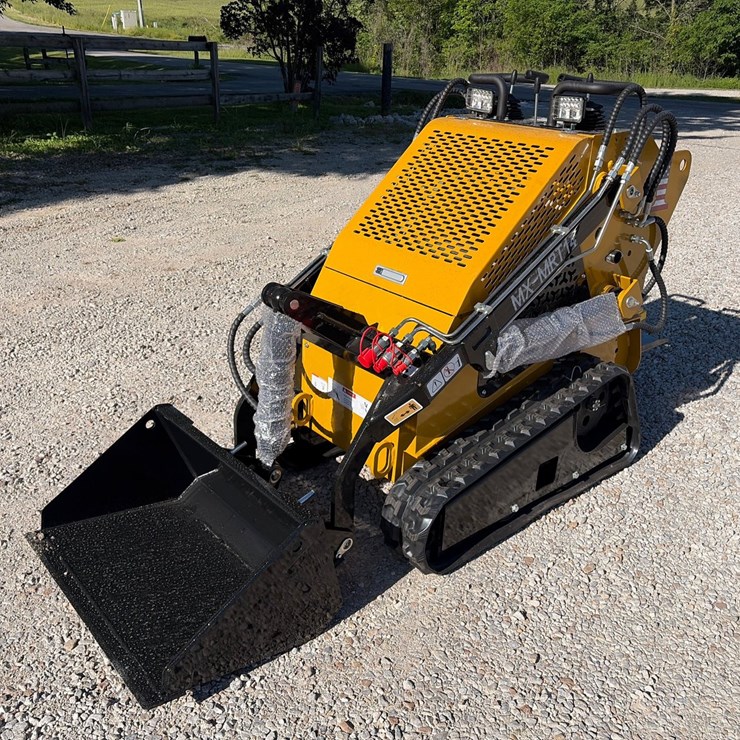 #225 • Unused AGT MX-MRT14 Mini Skid Steer Loader