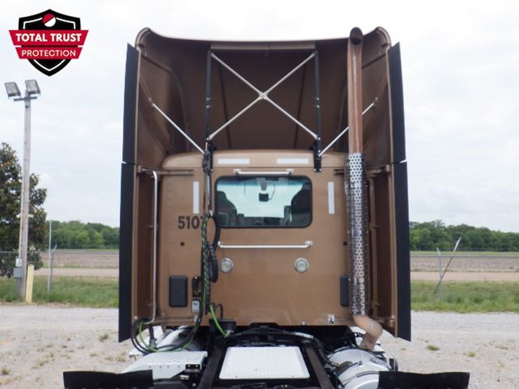 2022-kenworth-t680-image-12
