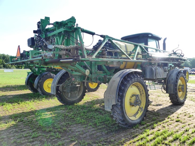 2015-john-deere-r4030-image-3