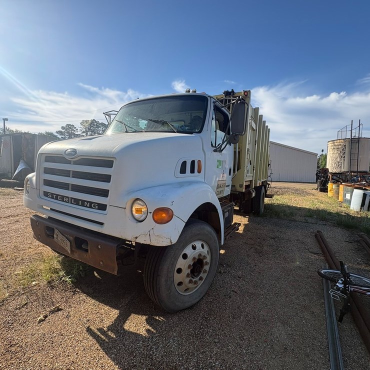 2001 STERLING L7500