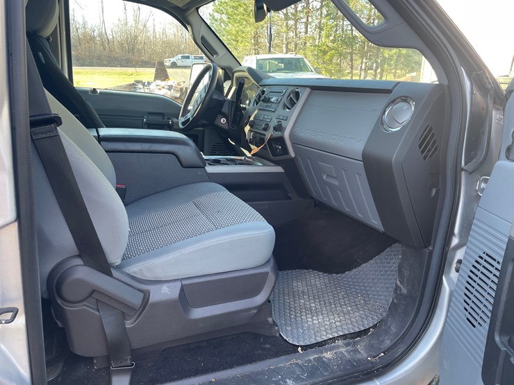 2013-ford-f250-xlt-image-47