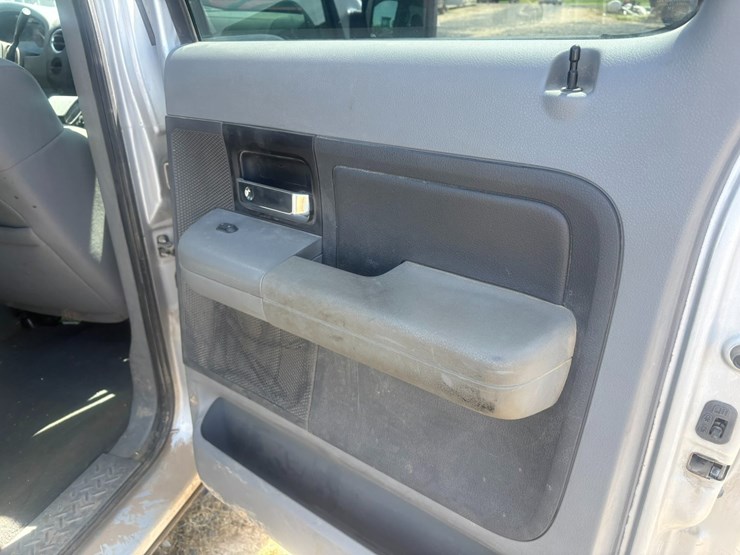 2008-ford-f150-image-27