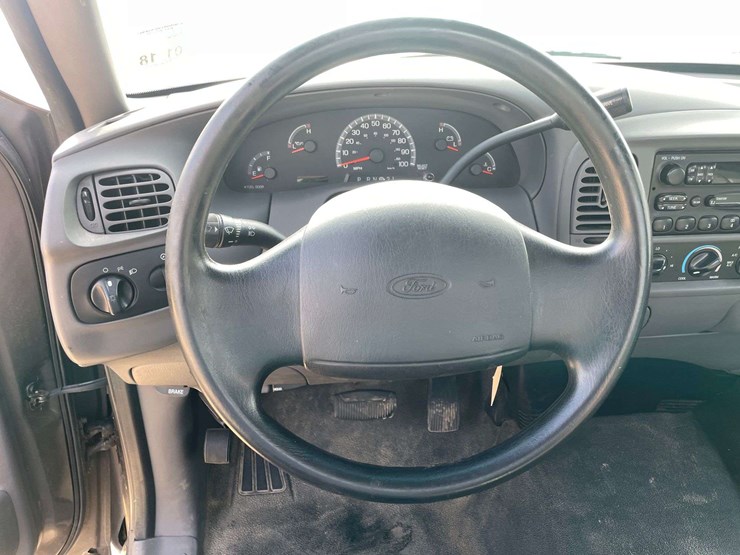 2002-ford-f150-image-12