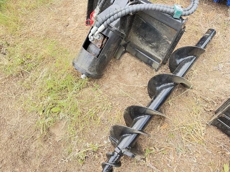 #615-•-8"-hydraulic-slip-auger-for-mini-skid-steer-image-3