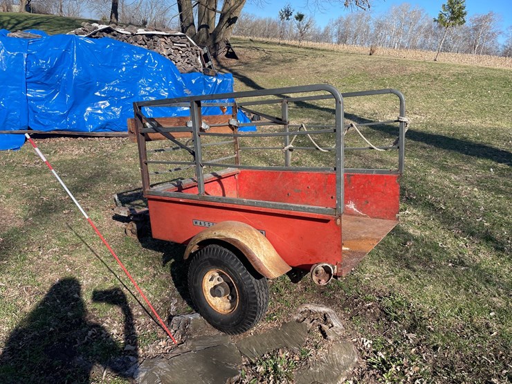 #1809-•-massey-ferguson-metal-lawn-trailer-image-2