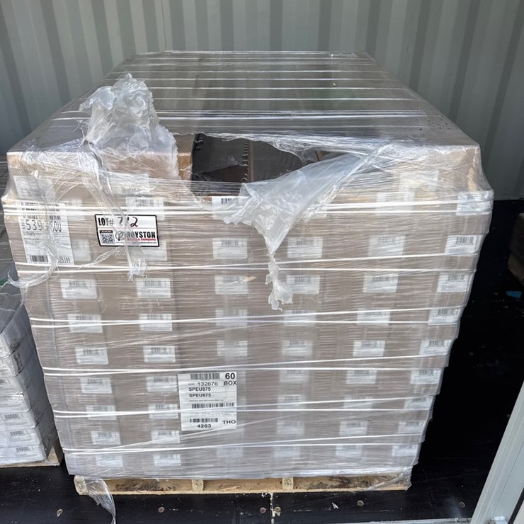 #712 • 60. Boxes of new unused flooring. 1209ft.². Mohawk. Product is Outlast Java Scraped Oak
