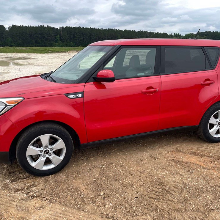 2019 Kia Soul 4 Door MPV (87,300 Miles)