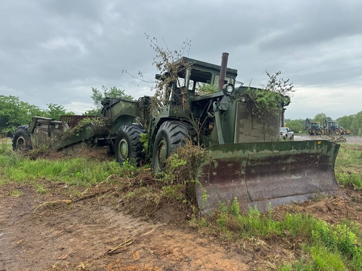 #23991-•-inop-michigan-290y-scraper-tractor-dozer-62781-image-2