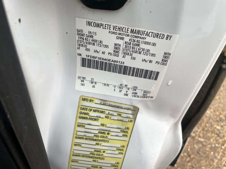 2016-ford-f350-xl-image-27