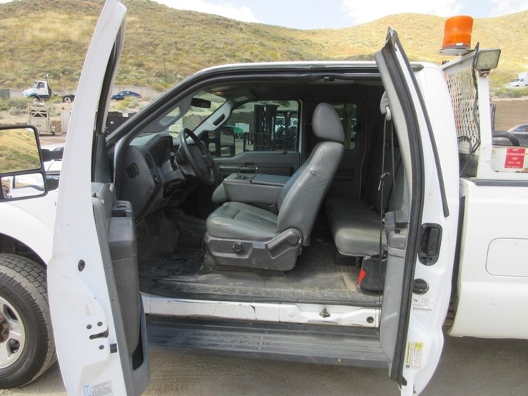 2012-ford-f350-image-14