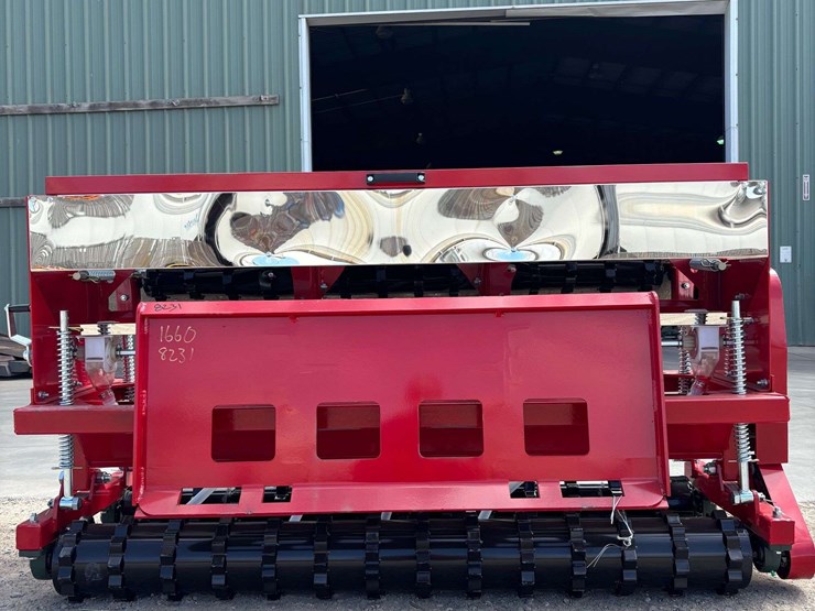 heavy-duty-seeder-(new/unused)-fits-both-3-point-&-skid-steer-image-3