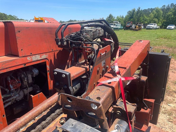 2000-ditch-witch-jt2720-image-11