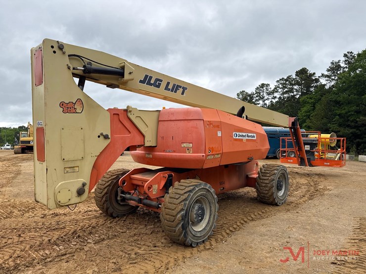 2014-jlg-800aj-image-4