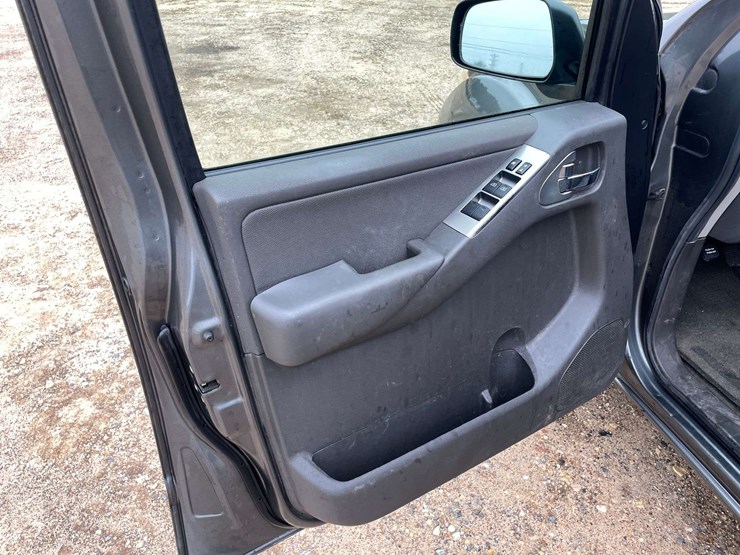 2008-nissan-pathfinder-image-9