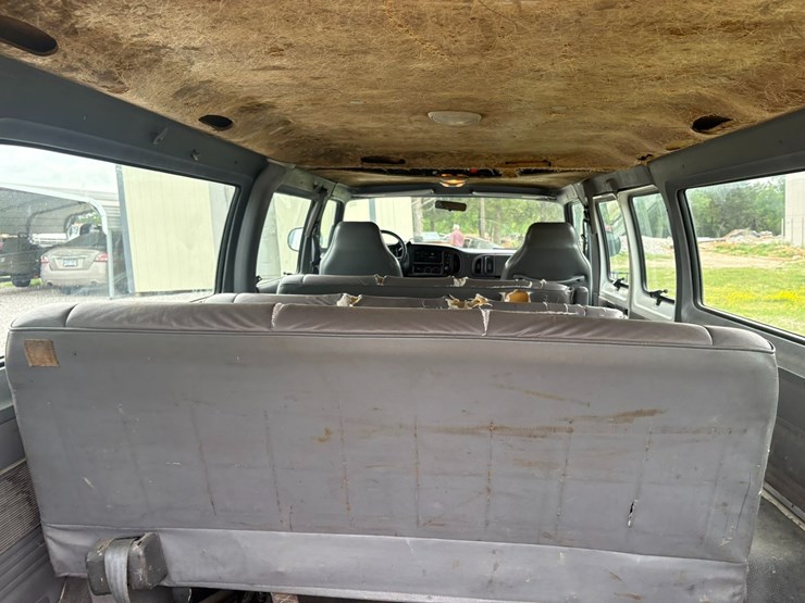 2000-dodge-ram-van-image-34