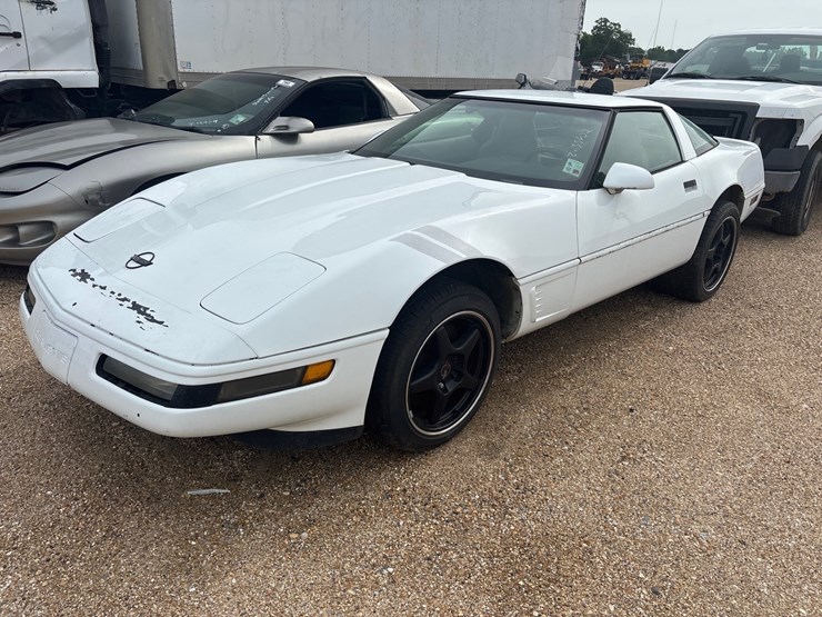 #35622-•-1995-chevrolet-corvette-coupe-|-parts-or-repair-image-1