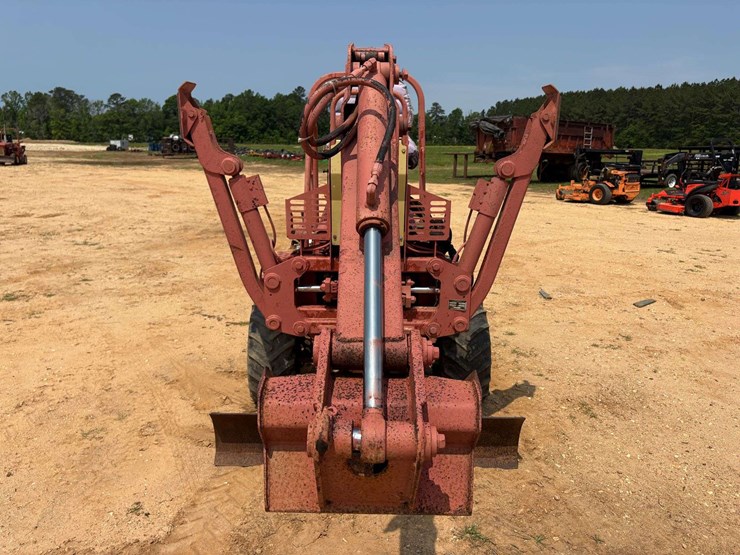 2003-ditch-witch-3610dd-image-5