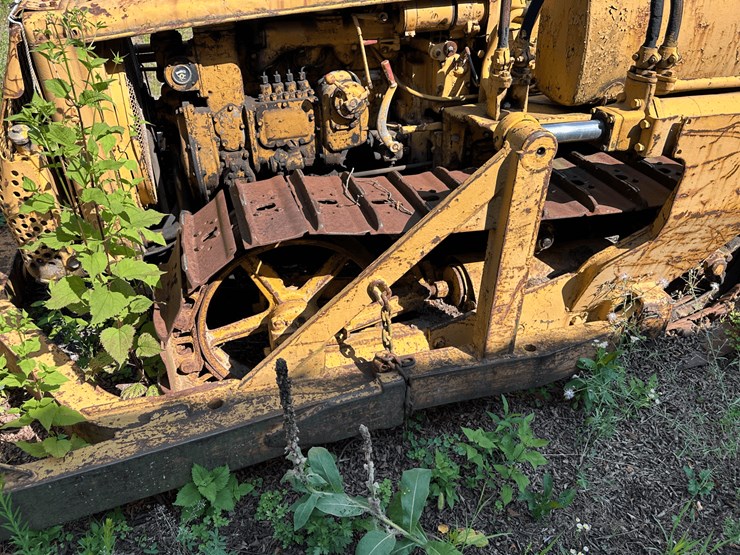 caterpillar-d2-image-9