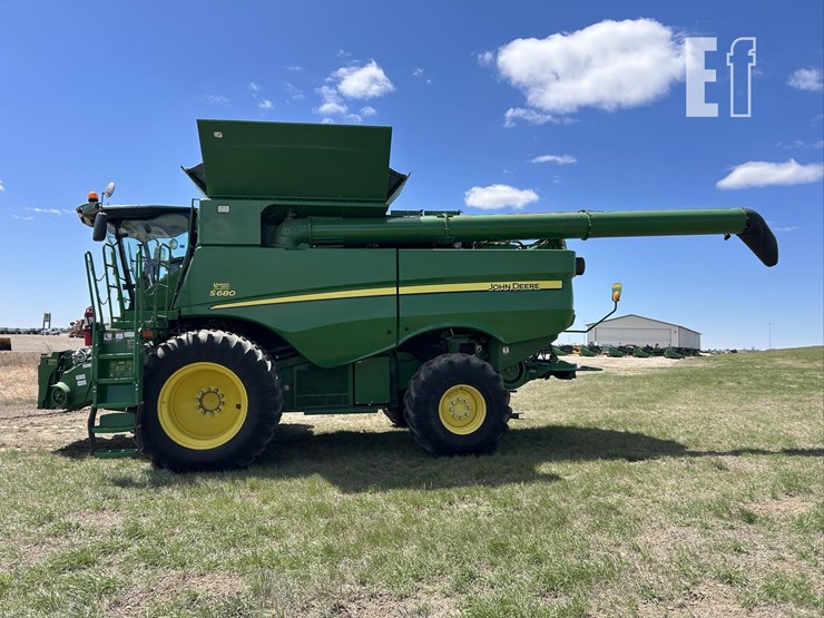 2016-john-deere-s680-image-8