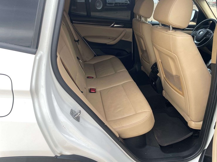2015-bmw-x3-image-16