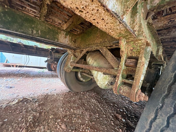 #41745-•-steel-48'-t/a-chip-trailer-image-13