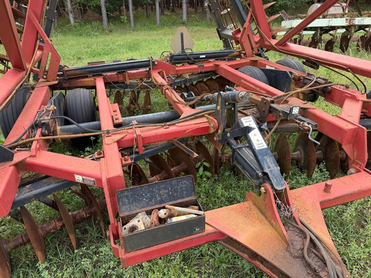 case-ih-340-image-4