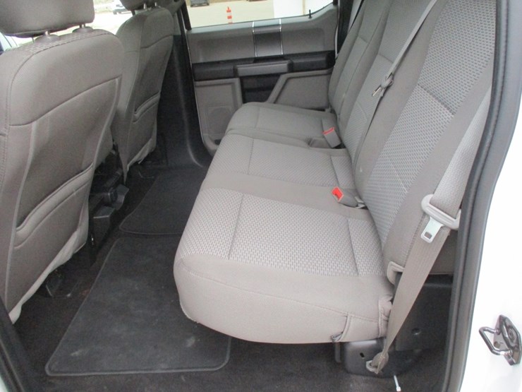 2019-ford-f150-xlt-image-8