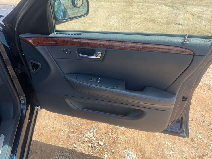 2006-cadillac-dts-4-door-sedan-(215,267-miles)-image-17