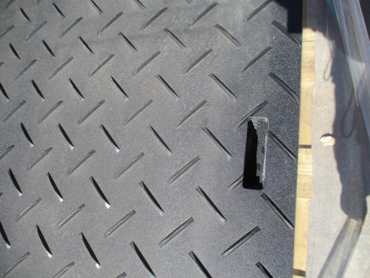 new-unused-42"-x-95"-x-1/2"-hd-rubber-floor-mats,-image-3