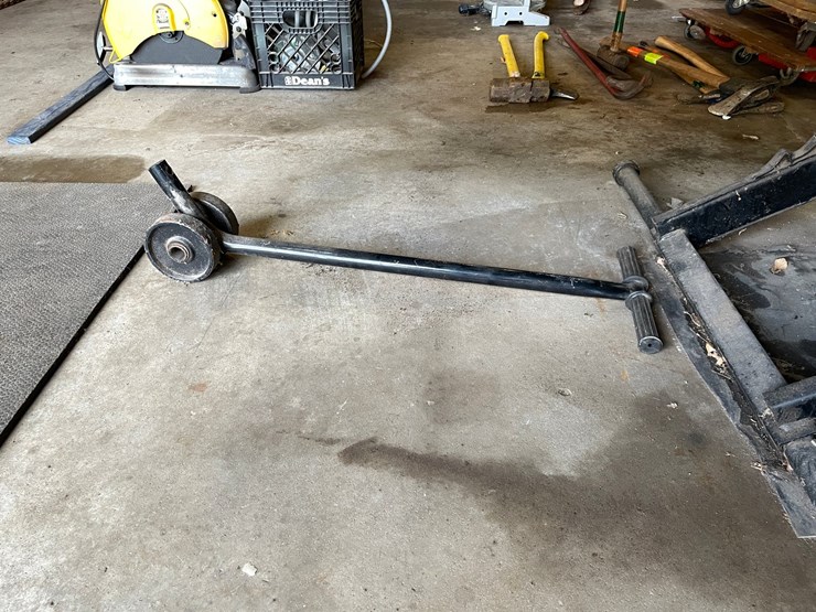 #1813-•-direct-lift-motorcycle/atv-air-actuated-lift-table-image-12