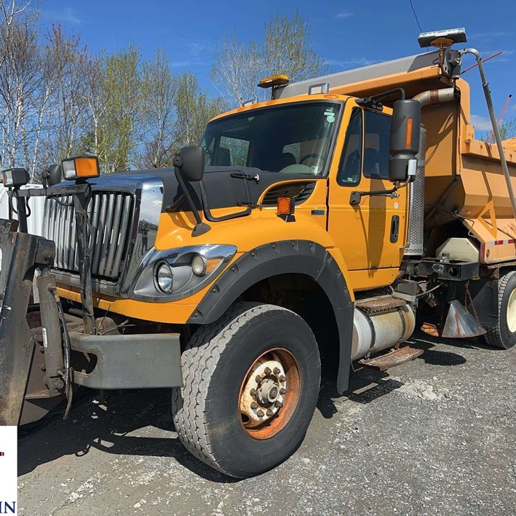 2012 INTERNATIONAL 7600