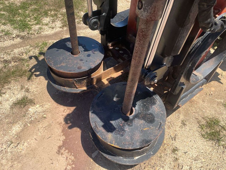 2000-ditch-witch-jt2720-image-7