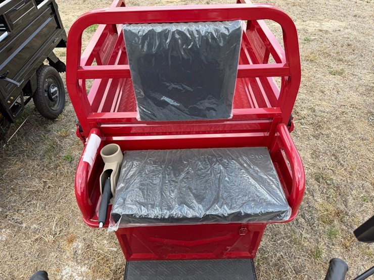 #584-•-electric-tricycle-with-dump-bed-image-2